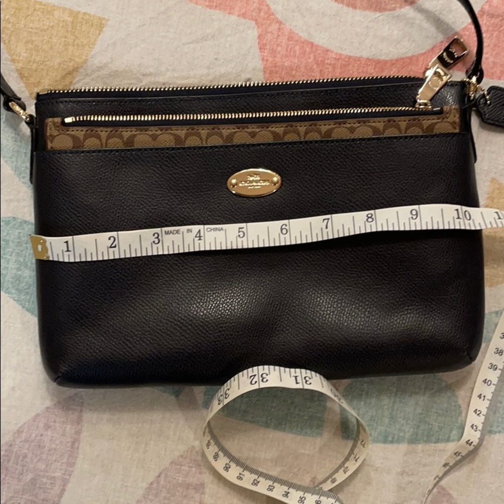 Coach Crossbody Bag - Picture 4 of 11